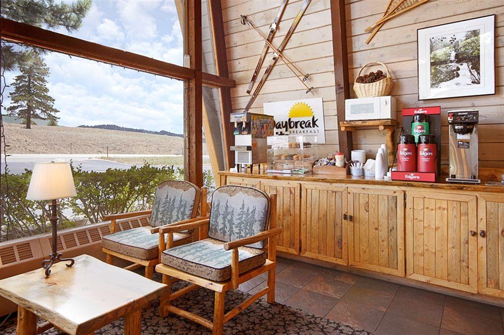Table Mountain Hotel 3*